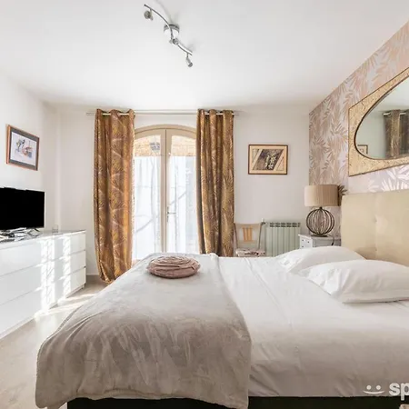 Des Roches A Vendégház 5*