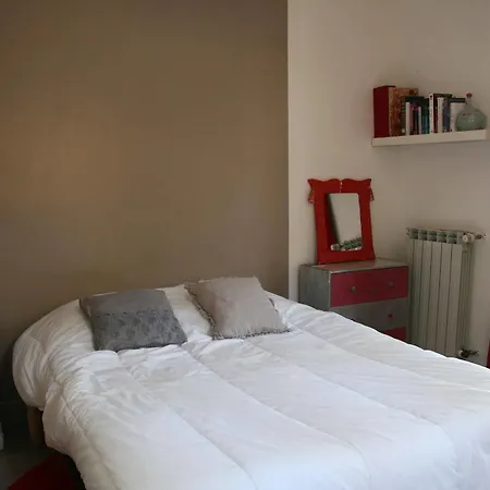 Des Roches A Vendégház